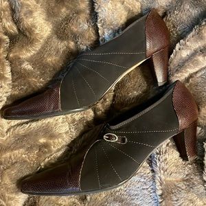 Prevata brown leather size 9